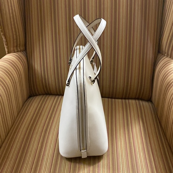 Kate Spade New York - Picture 2 of 9